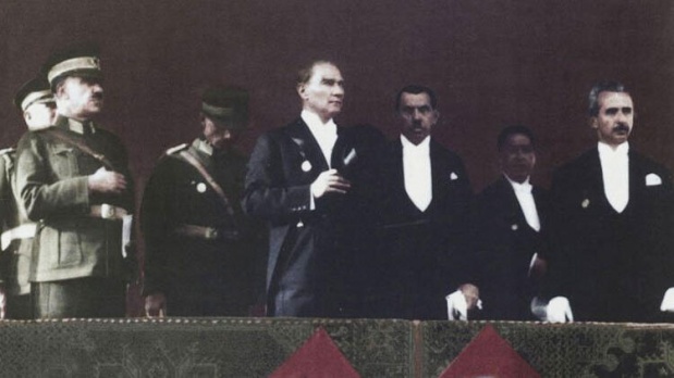 Ders: Ortadoğu.. Öğretmen: Mustafa Kemal Atatürk