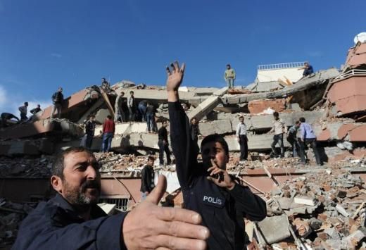 Deprem'den İlk Fotoğraflar