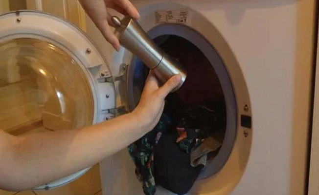 Çamaşır makinesine karabiber koyup yıkarsanız sonuca inanamayacaksınız